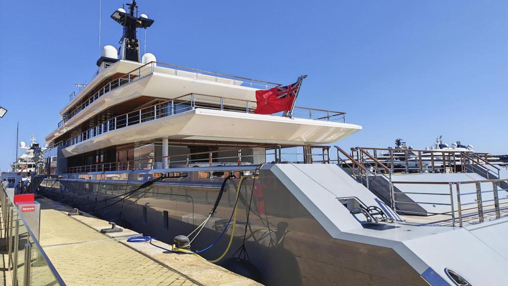 El mega iot del director de cinema Steven Spielberg al Port de Tarragona