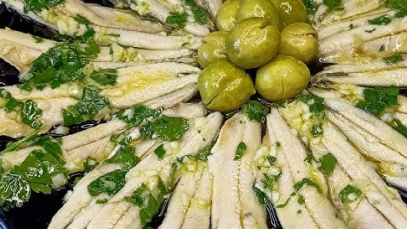 Anchoas al ajillo
