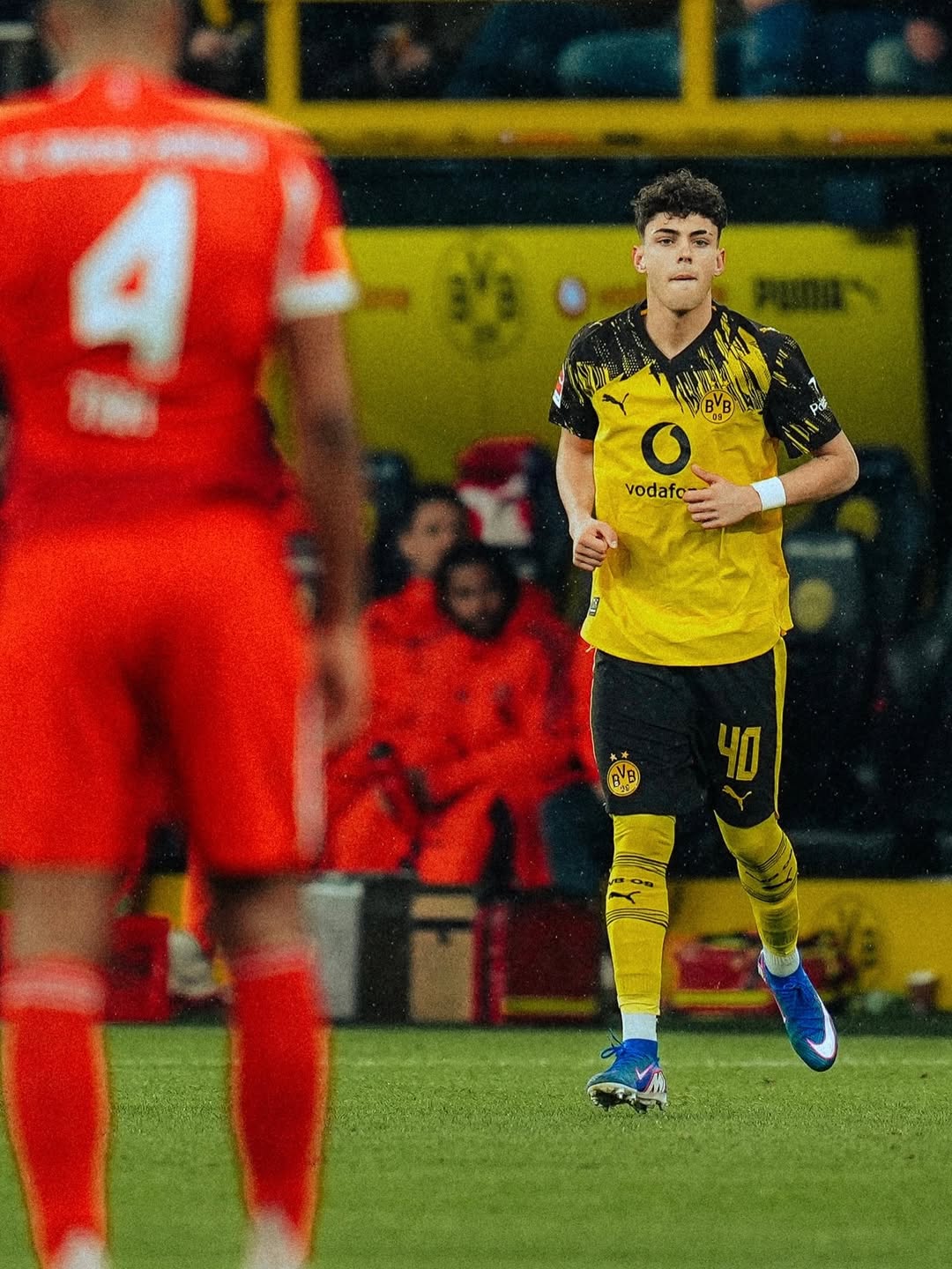 Samuele Inácio, en su debut en el Bundesliga contra el Bayern de Múnich