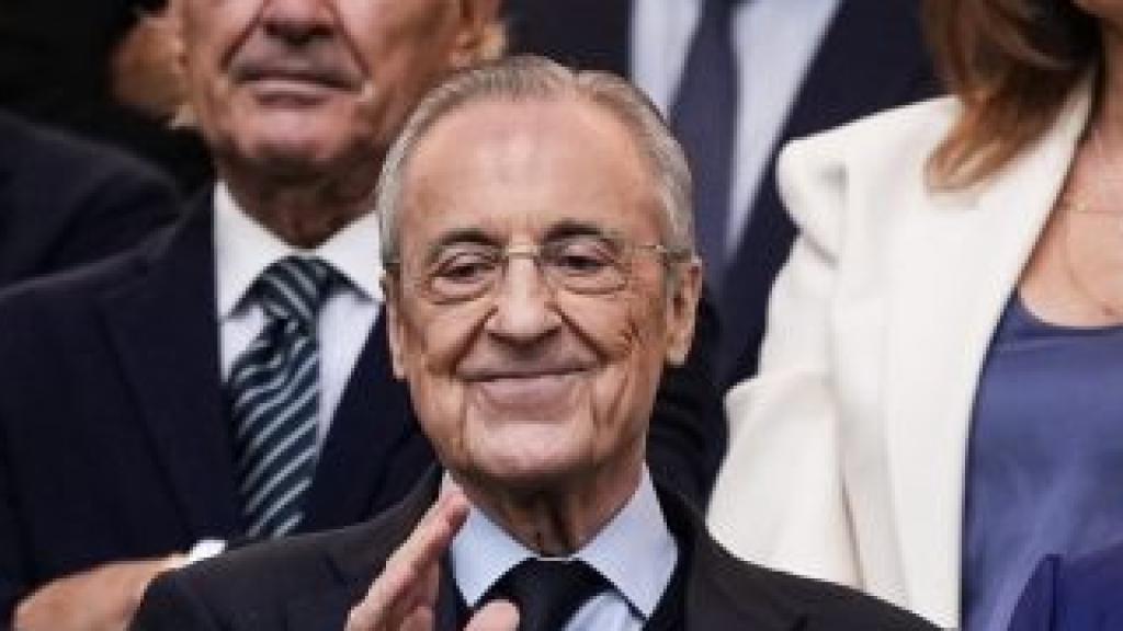 Florentino Pérez y Joan Laporta, en el palco del Santiago Bernabéu