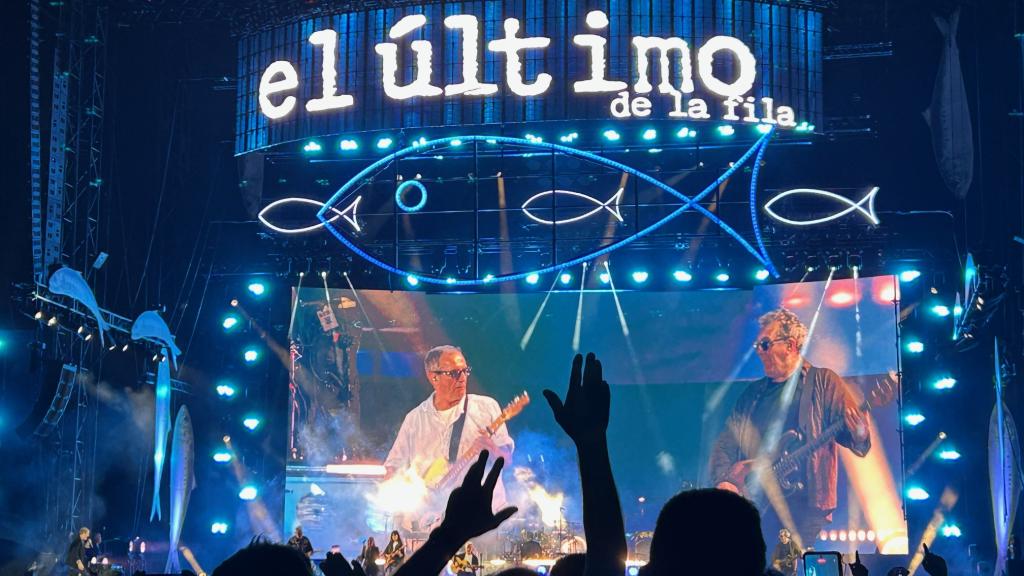 Quimi Portet y Manolo García, en el concierto de El Último de la Fila en el Estadi Olímpic de Montjuïc