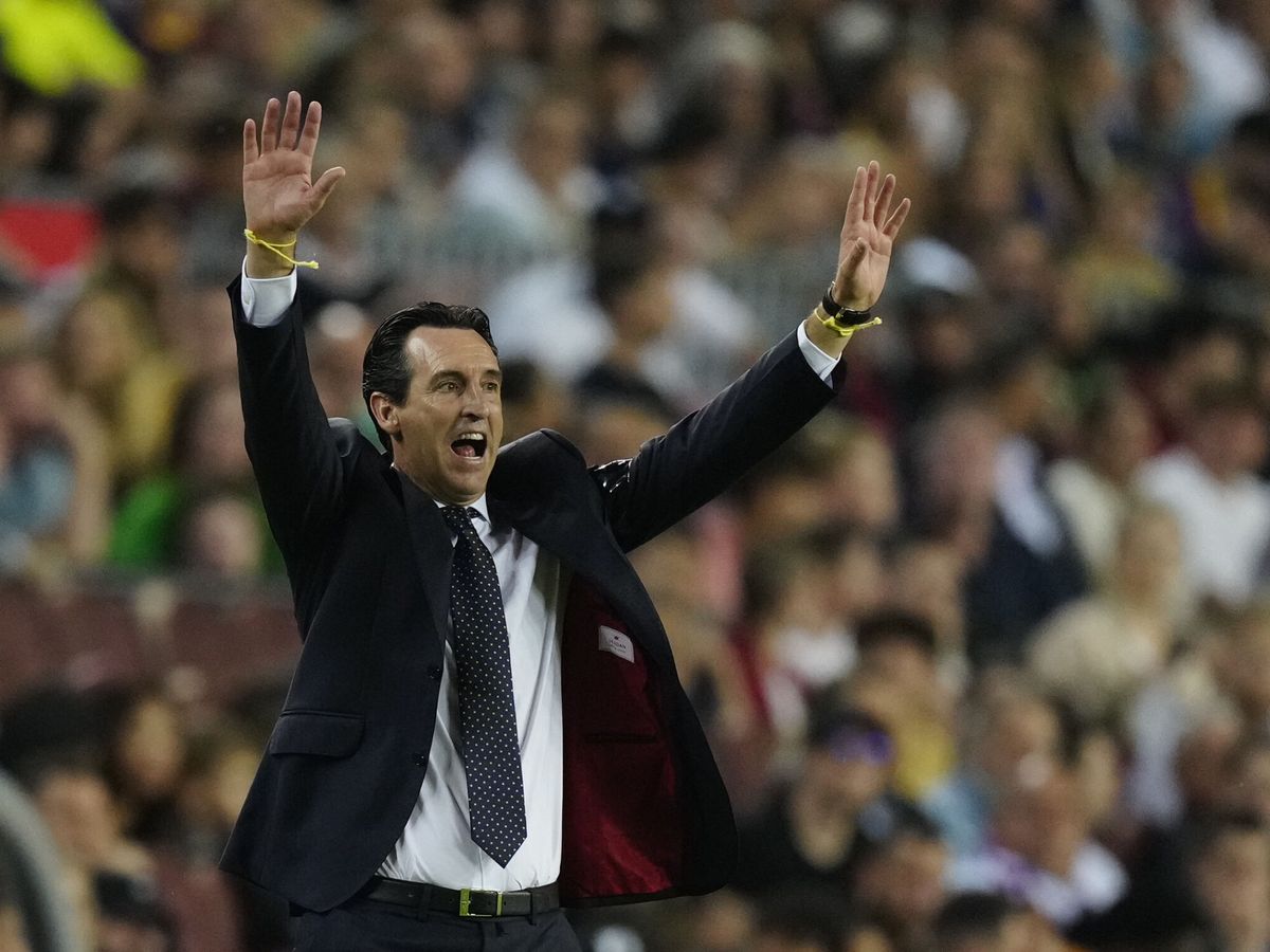 Unai Emery, durant un partit a la banqueta del Villarreal