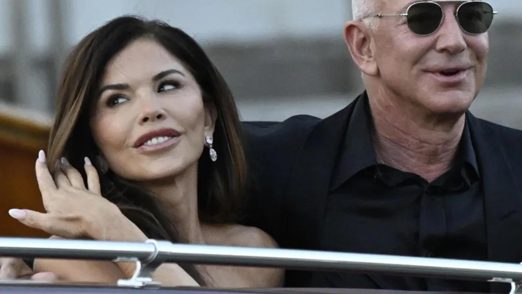 Una imagen de Lauren Sánchez y Jeff Bezos