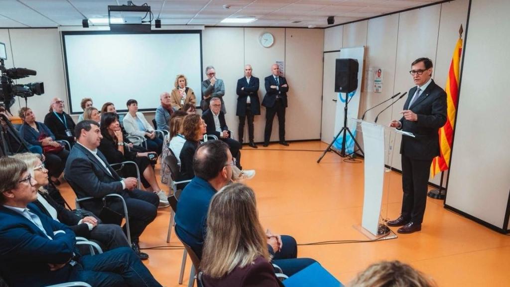 Salvador Illa, president de la Generalitat, en la seva visita al CAP Vic Sud el 6 de maig de 2026