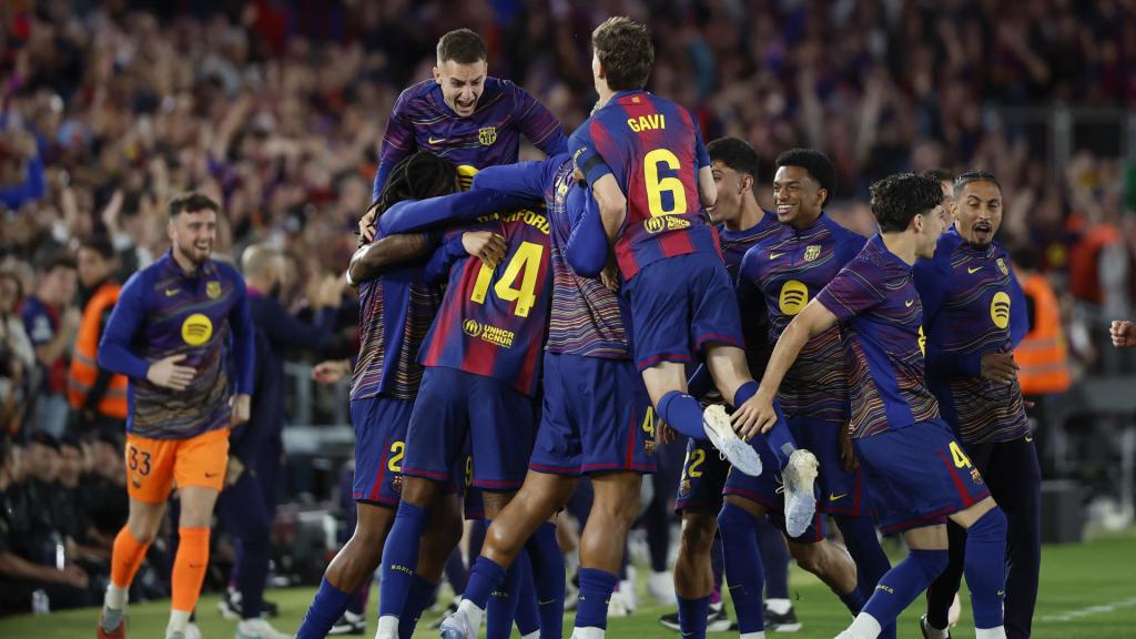 El Barça celebra el gol de Marcus Rashford al Real Madrid