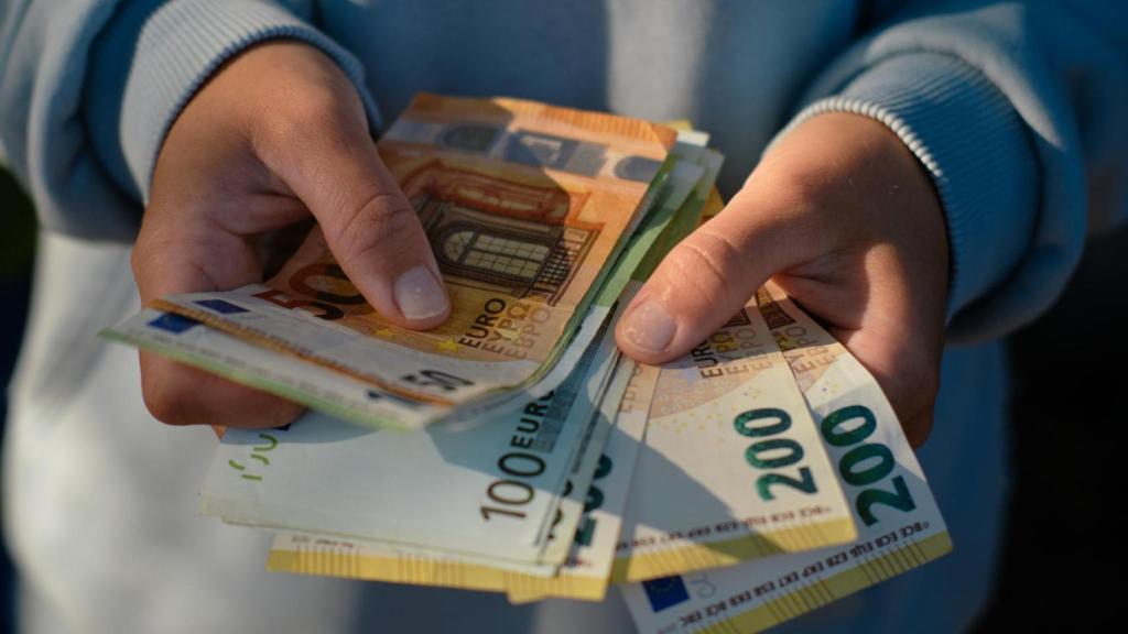 Varios billetes