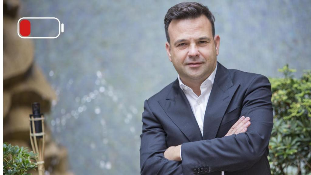 Pila roja a José Elías Navarro