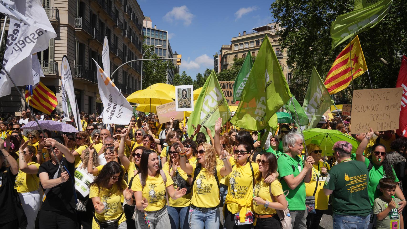 Manifestación Intersindical para reclamar mejoras laborales en Educación