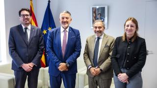 Foto de los asistentes al acuerdo