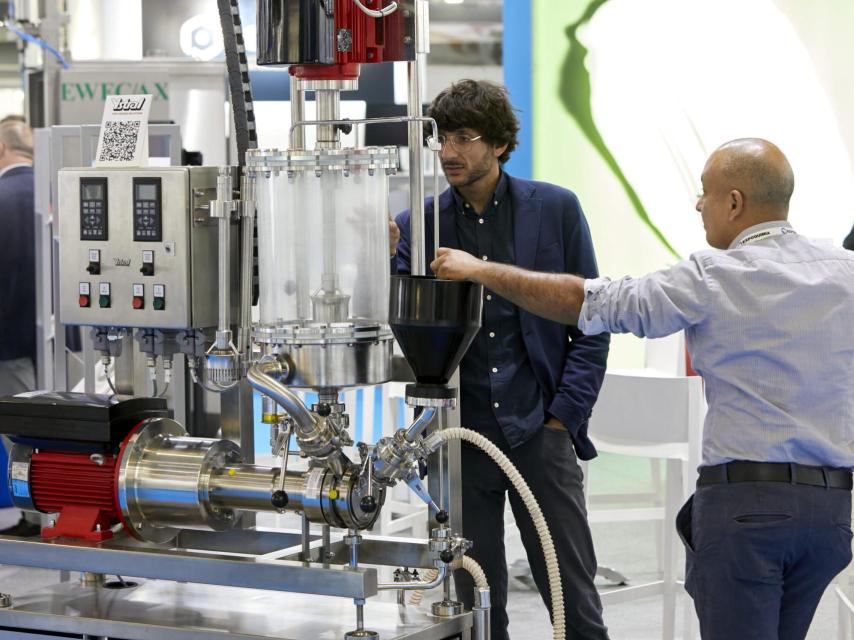 Maquinaria industrial exhibida en la edición anterior de Expoquimia