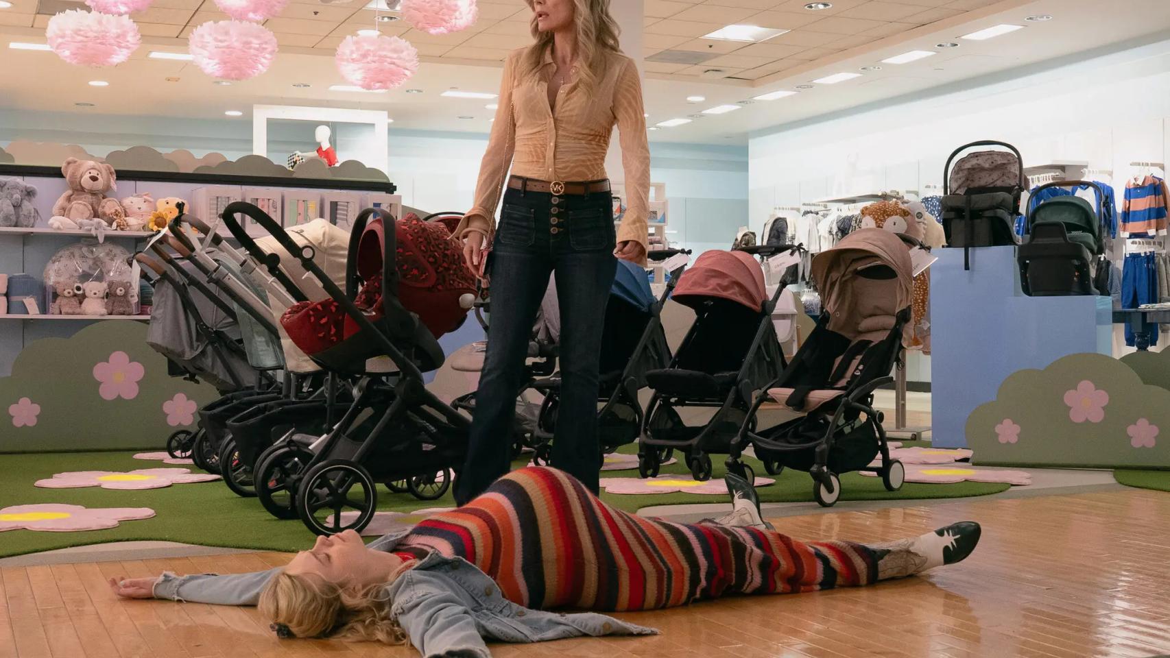 Michelle Pfeiffer y Elle Fanning interpretan a madre e hija en 'Margo tiene problemas de dinero'