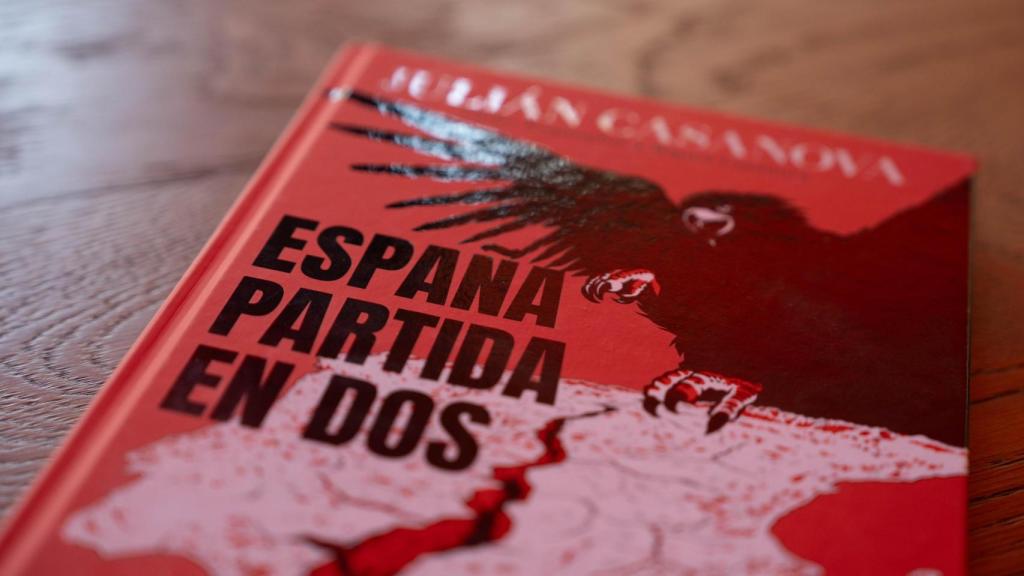 Portada del còmic 'Espanya partida en dos', de Julián Casanova i Carles Esquembre