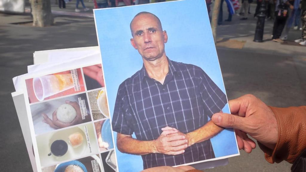 El mateix José Daniel Ferrer, visiblement més prim, després del seu pas per la presó cubana