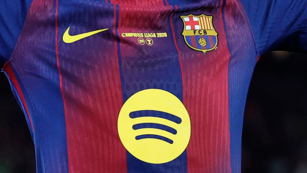 Raphinha celebra el seu gol contra el Real Betis al Spotify Camp Nou