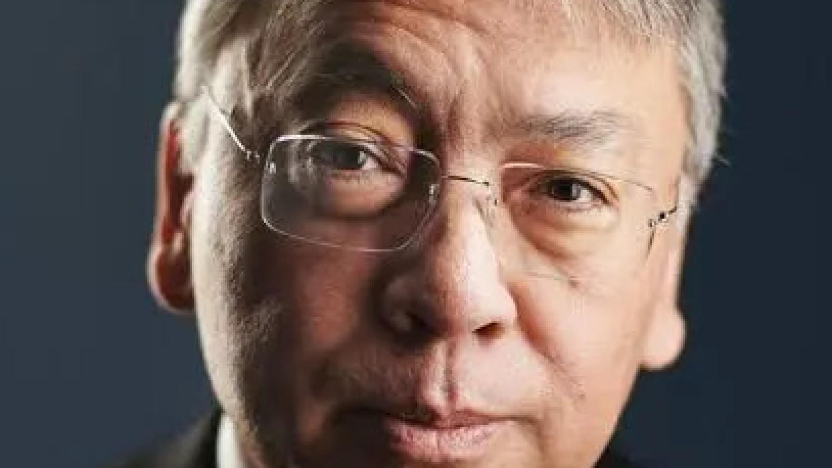  El escritor  Kazuo Ishiguro 