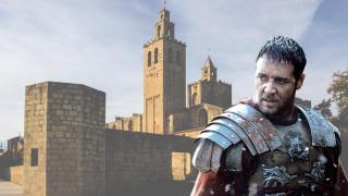 Russell Crowe rueda en un pueblo de Cataluña