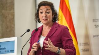 La 'consellera' de Economía y Hacienda de la Generalitat, Alícia Romero, en una rueda de prensa en Barcelona