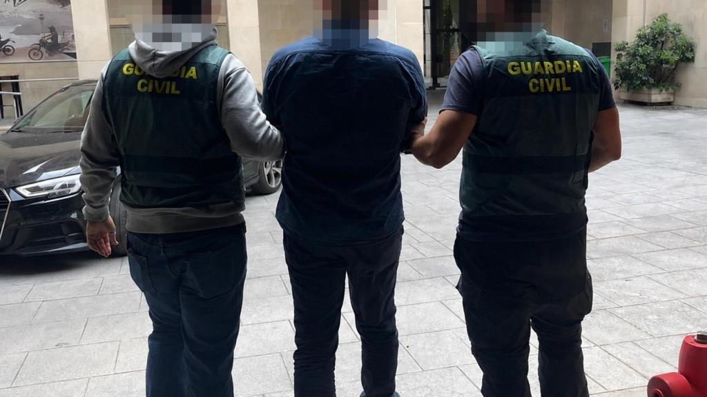 Arrestado en Barcelona con tres órdenes europeas de detención, dos de Francia y una de España