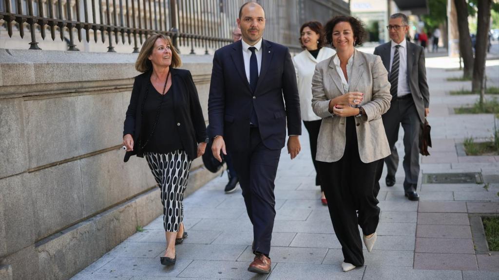 Els consellers Albert Dalmau i Alícia Romero, a la seva arribada al Ministeri de Política Territorial del Govern, a Madrid