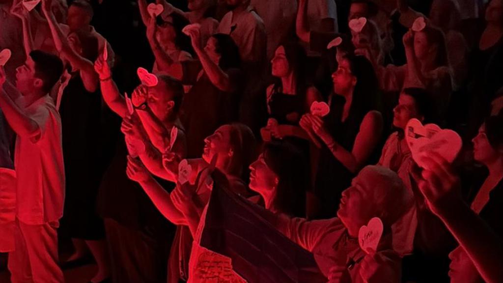 El públic de Terrassa, durant el concert del cor ucraïnès