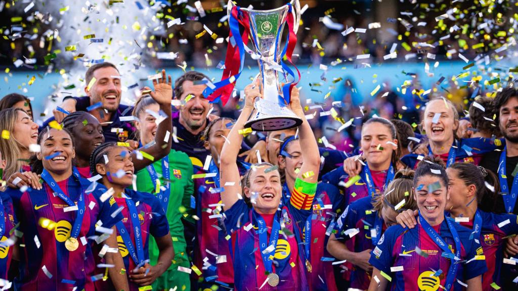 Alexia Putellas levanta el título de la Champions League con el Barça Femenino