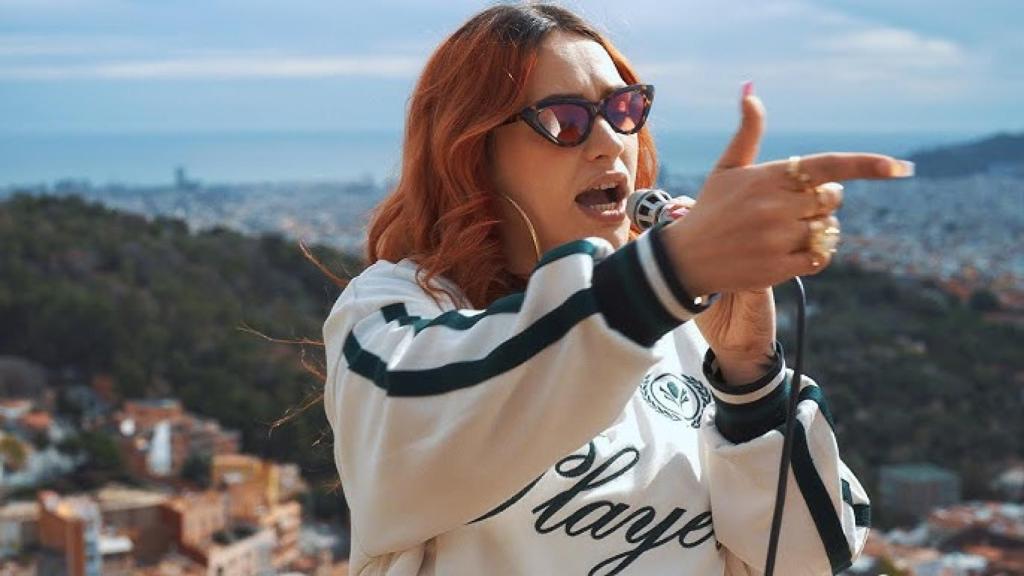La cantante Alí Kali, en una imagen de un vídeo de youtube