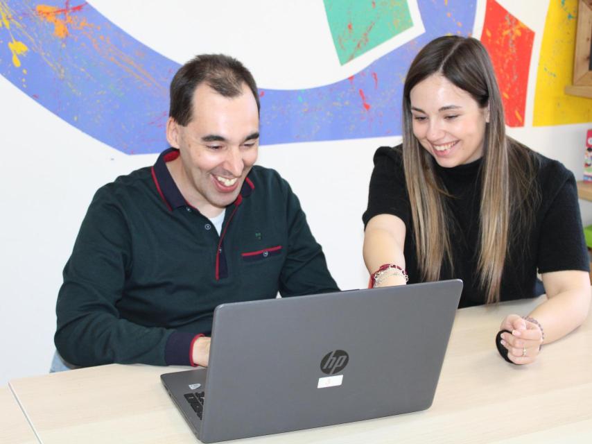 El projecte Brúixola, d'Avantem promou la inclusió i l'autodeterminació de persones amb discapacitat intel·lectual