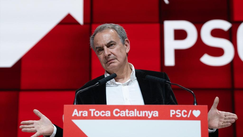 El expresidente del Gobierno José Luis Rodríguez Zapatero en un mitin del PSC