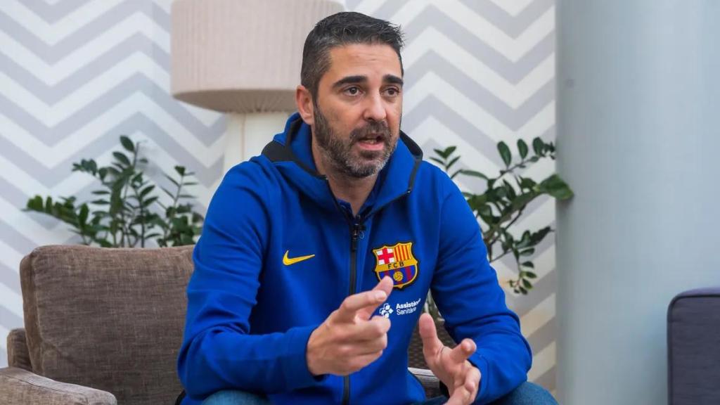 Juan Carlos Navarro, en una entrevista para los medios del club