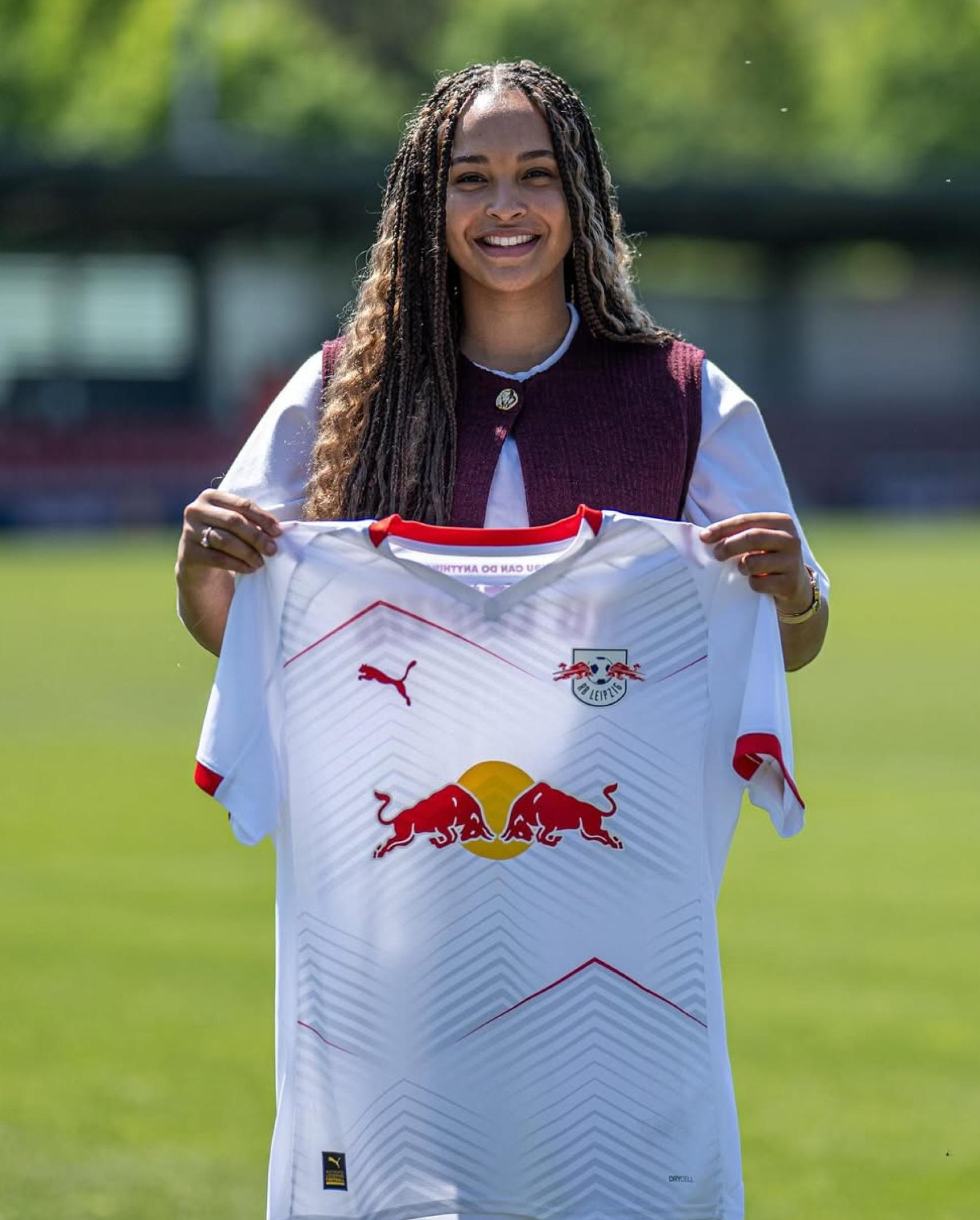 Lisa Baum, en la seva presentació amb el Red Bull Leipzig