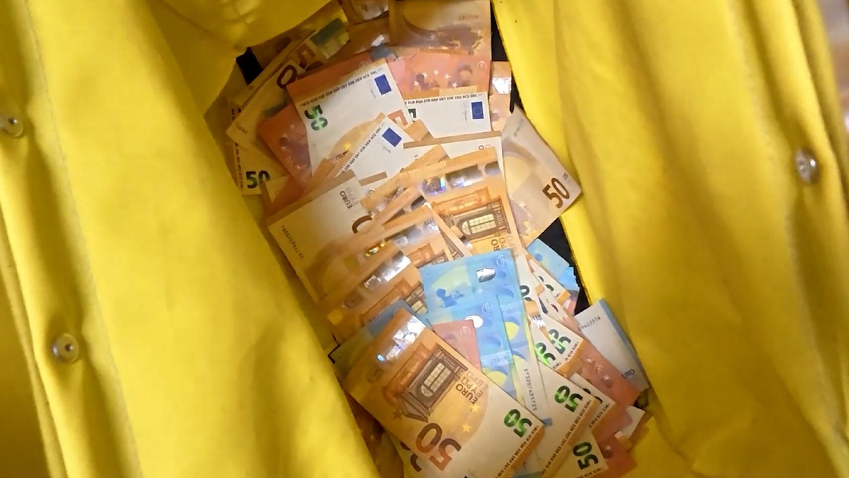 Dinero en efectivo intervenido en una operación antiblanqueo 
