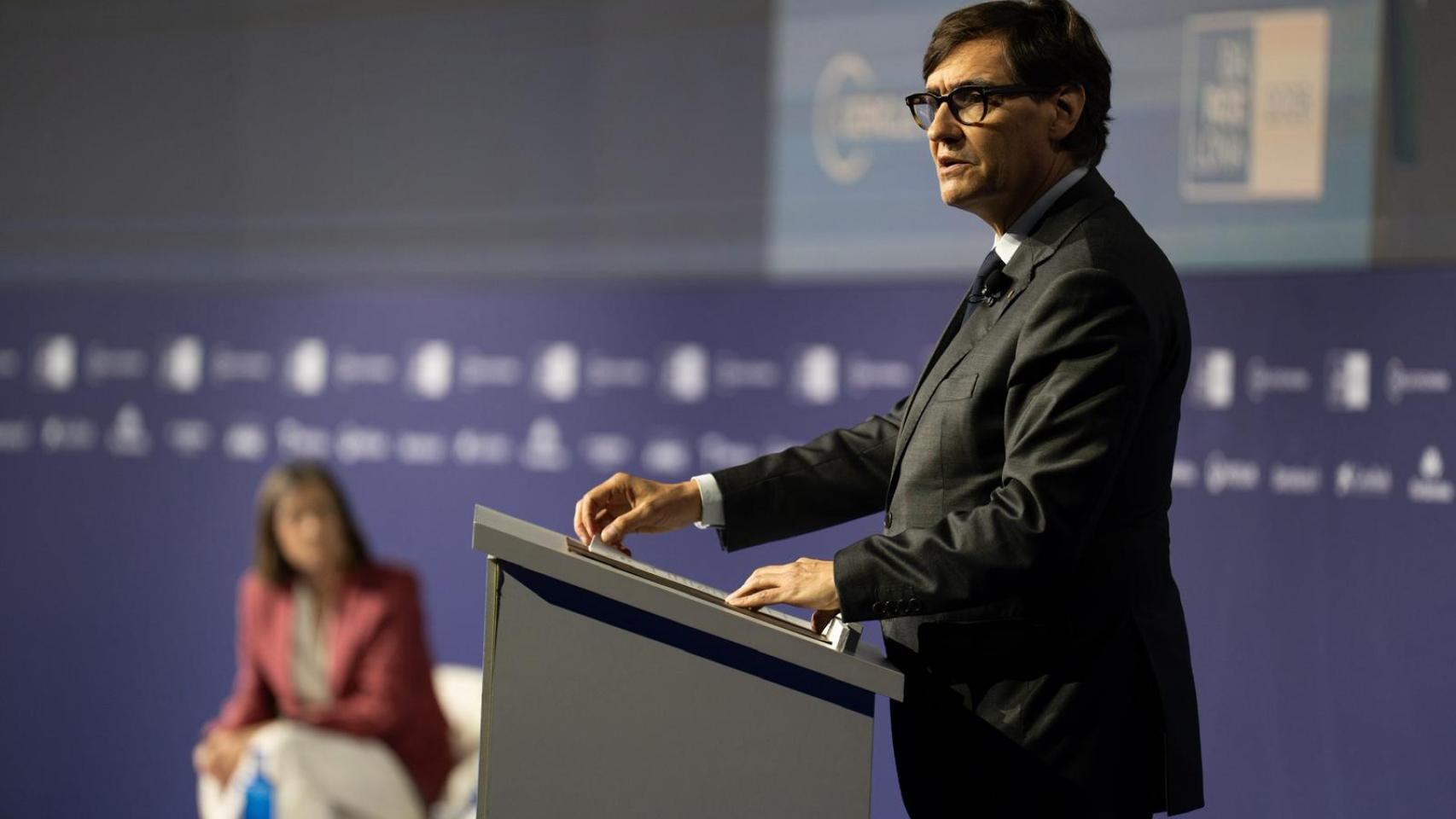 El presidente de la Generalitat, Salvador Illa, en la 41ª edición de la Reunión del Cercle d'Economia, en el Palau de Congressos de Catalunya, en Barcelona