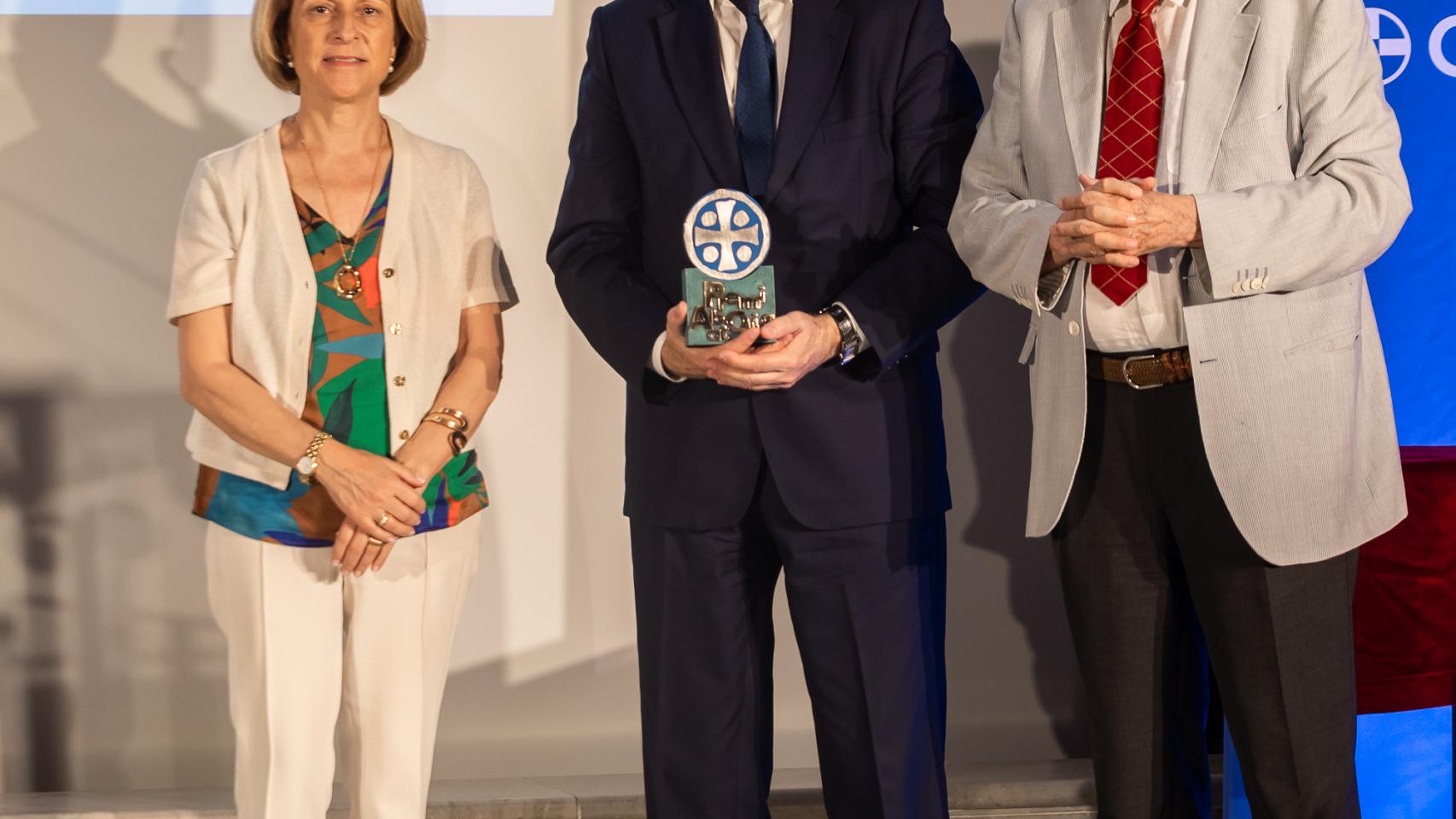 Joan Castells, presidente ejecutivo de FIATC Assegurances, en los Premios Abat Oliva