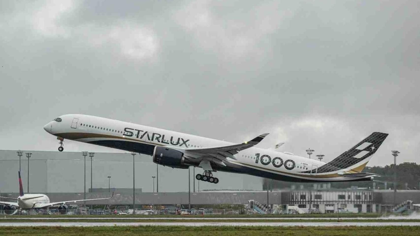 Un avión de Starlux Airlines, empresa que operará el Barcelona-Taipei