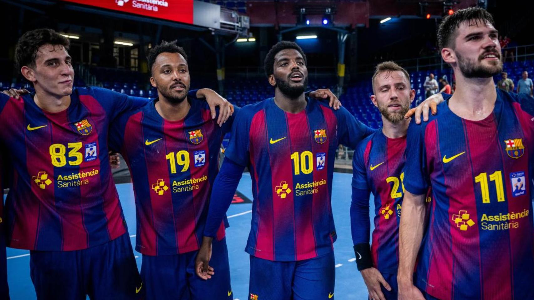 Los jugadores del Barça de balonmano celebran una victoria en la Liga Asobal