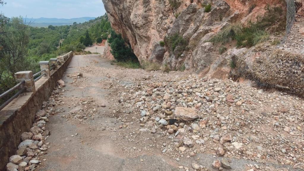 Desprendimiento en el camino cerrado de Montserrat