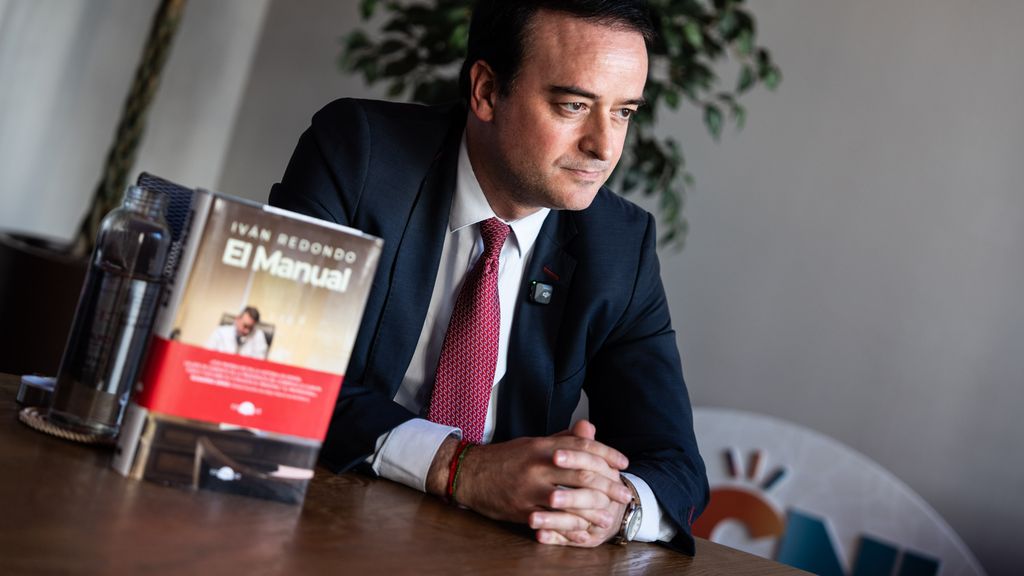 El consultor polític Iván Redondo, a la seu de 'Crónica Global'