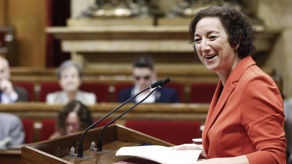 La consellera d'Economia i Hisenda, Alícia Romero, durant la seva intervenció al Parlament per presentar el projecte de pressupostos del Govern