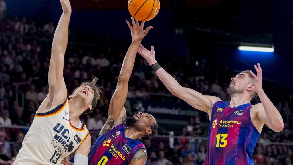 Kevin Punter prova una safata en el Barça de bàsquet-UCAM Múrcia dels 'play-offs' de l'ACB