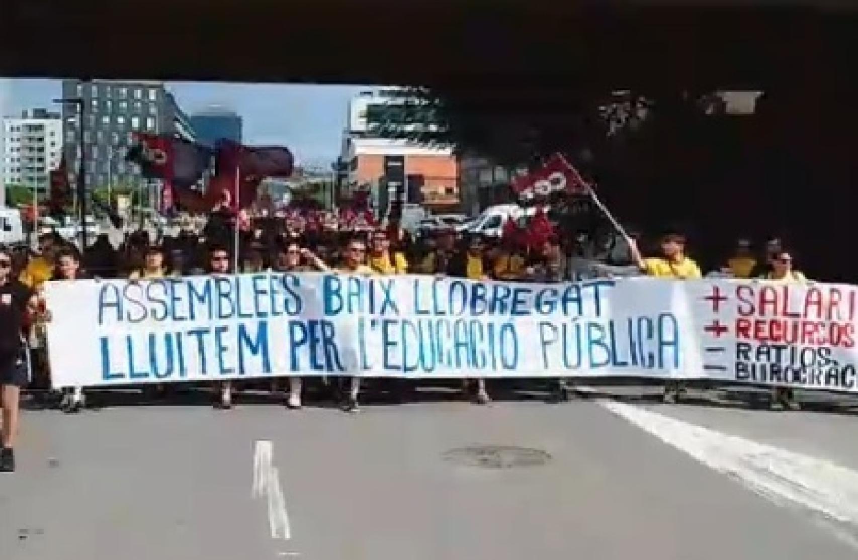 Docents tallen la Ronda Litoral a Barcelona