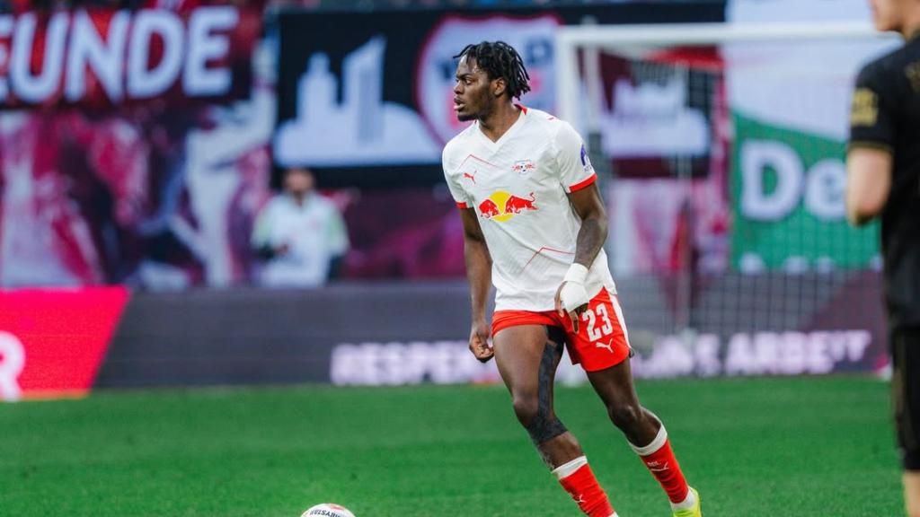 Catello Lukeba, jugador del Leipzig