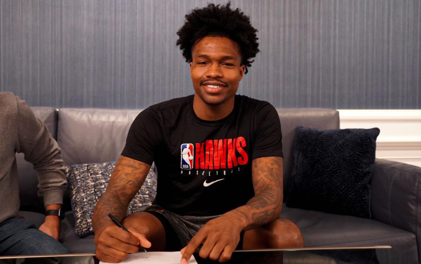 Brandon Goodwin firma un contrato con los Atlanta Hawks de la NBA