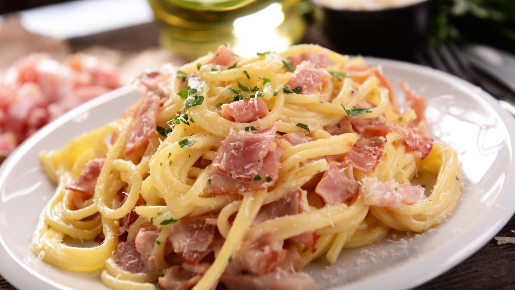 Espaguetis a la carbonara