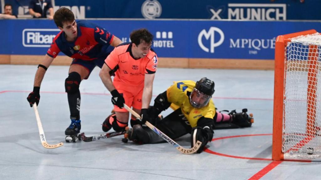 El Barça d'hoquei marca un gol a les semifinals de l'OK Lliga contra l'Igualada.png