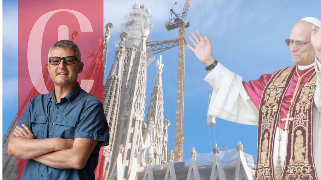 El Papa León XIV y una imagen de la Sagrada Familia