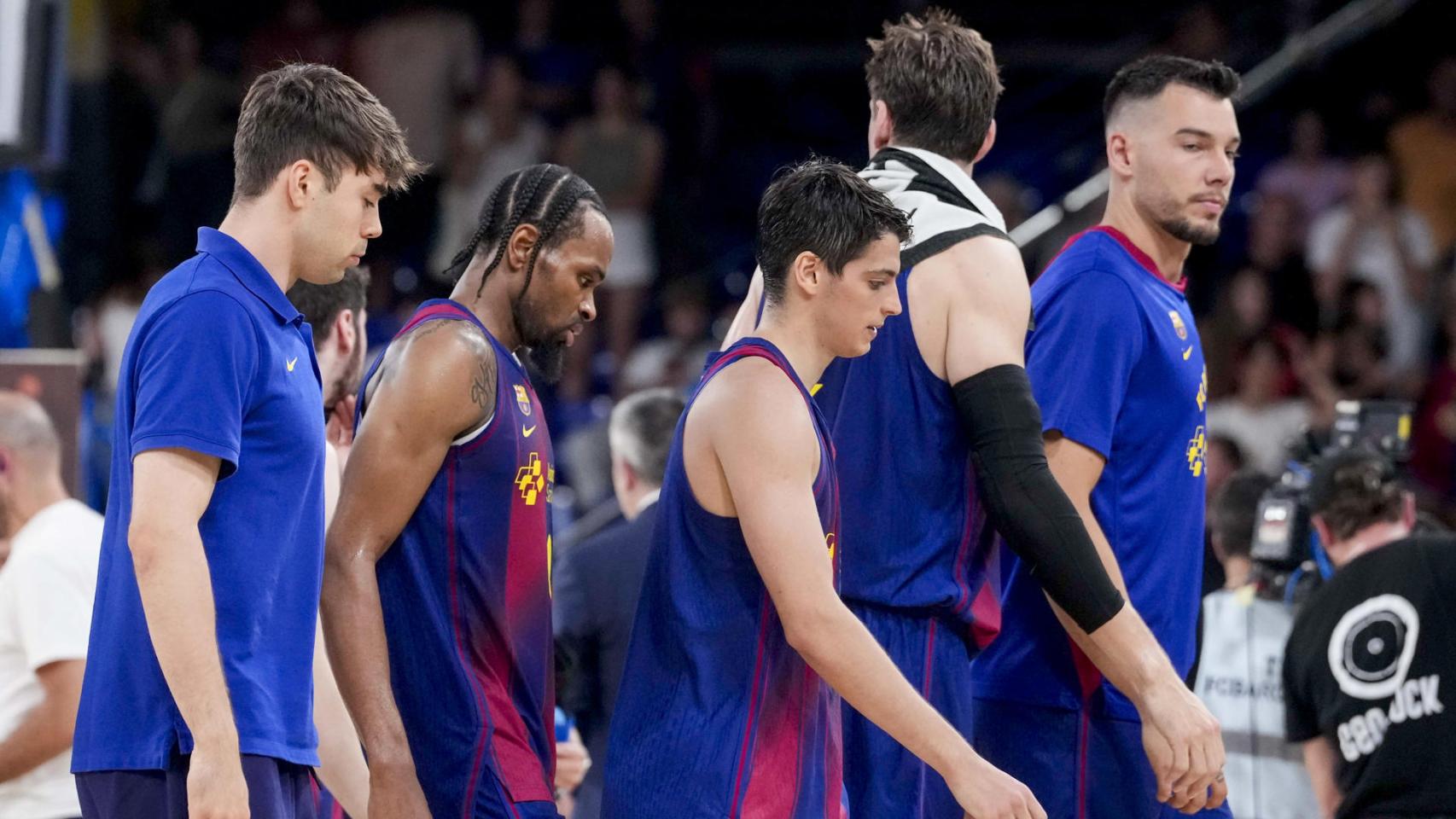 El Barça de basket después de ganarle un partido al UCAM Murcia