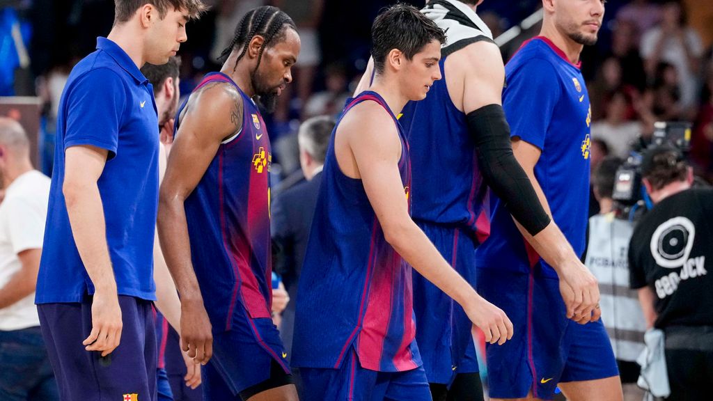 El Barça de basket después de ganarle un partido al UCAM Murcia