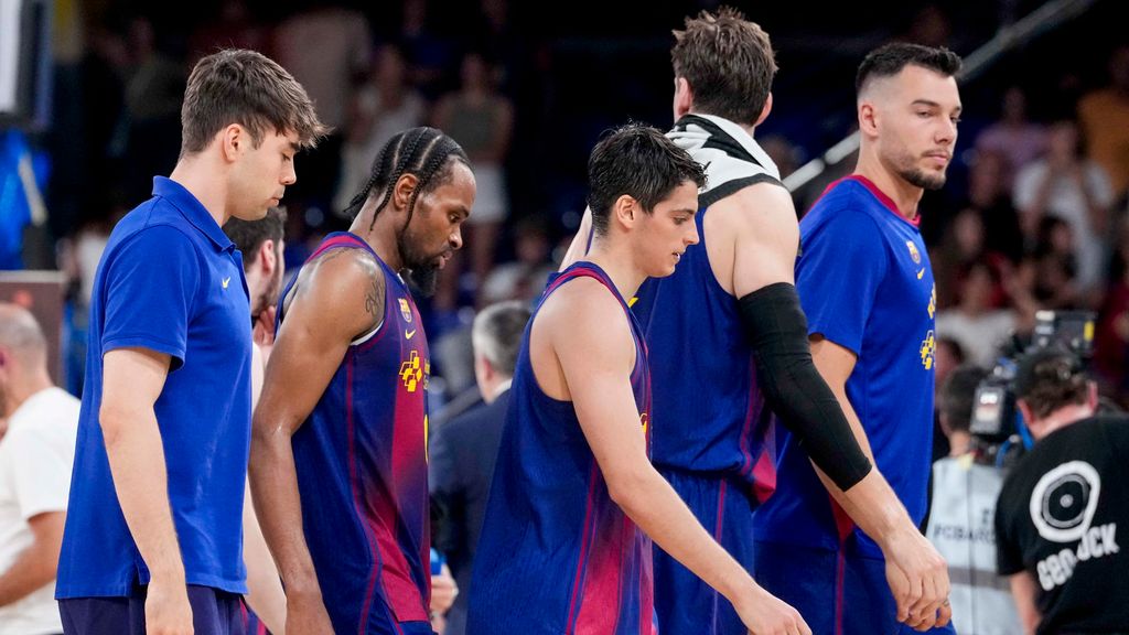 El Barça de basket después de ganarle un partido al UCAM Murcia