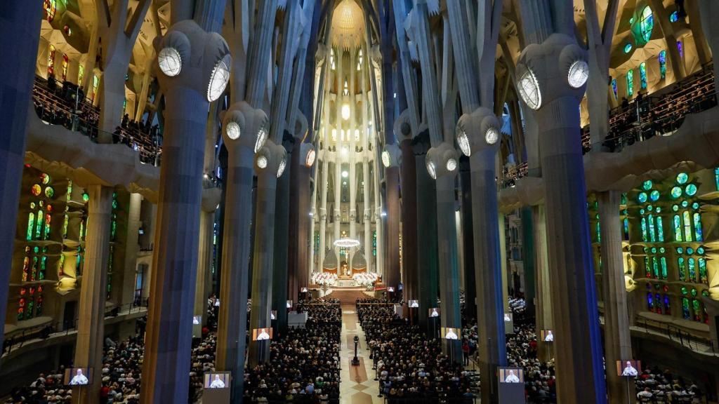 El Papa León XIV preside la celebración de la Santa Misa, en la Sagrada Familia, a 10 de junio de 2026, en Barcelona