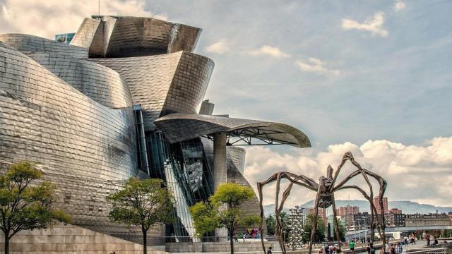 Museo Guggenheim / Javier lamo EN PIXABAY